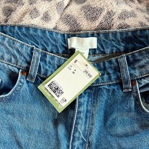 brand new H&M flared jeans size 8